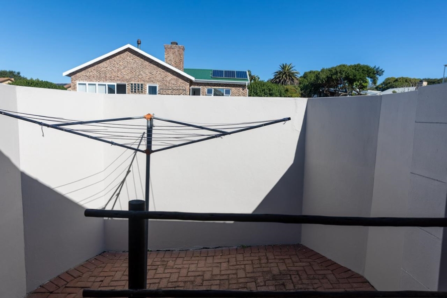 3 Bedroom Property for Sale in Stilbaai Wes Western Cape